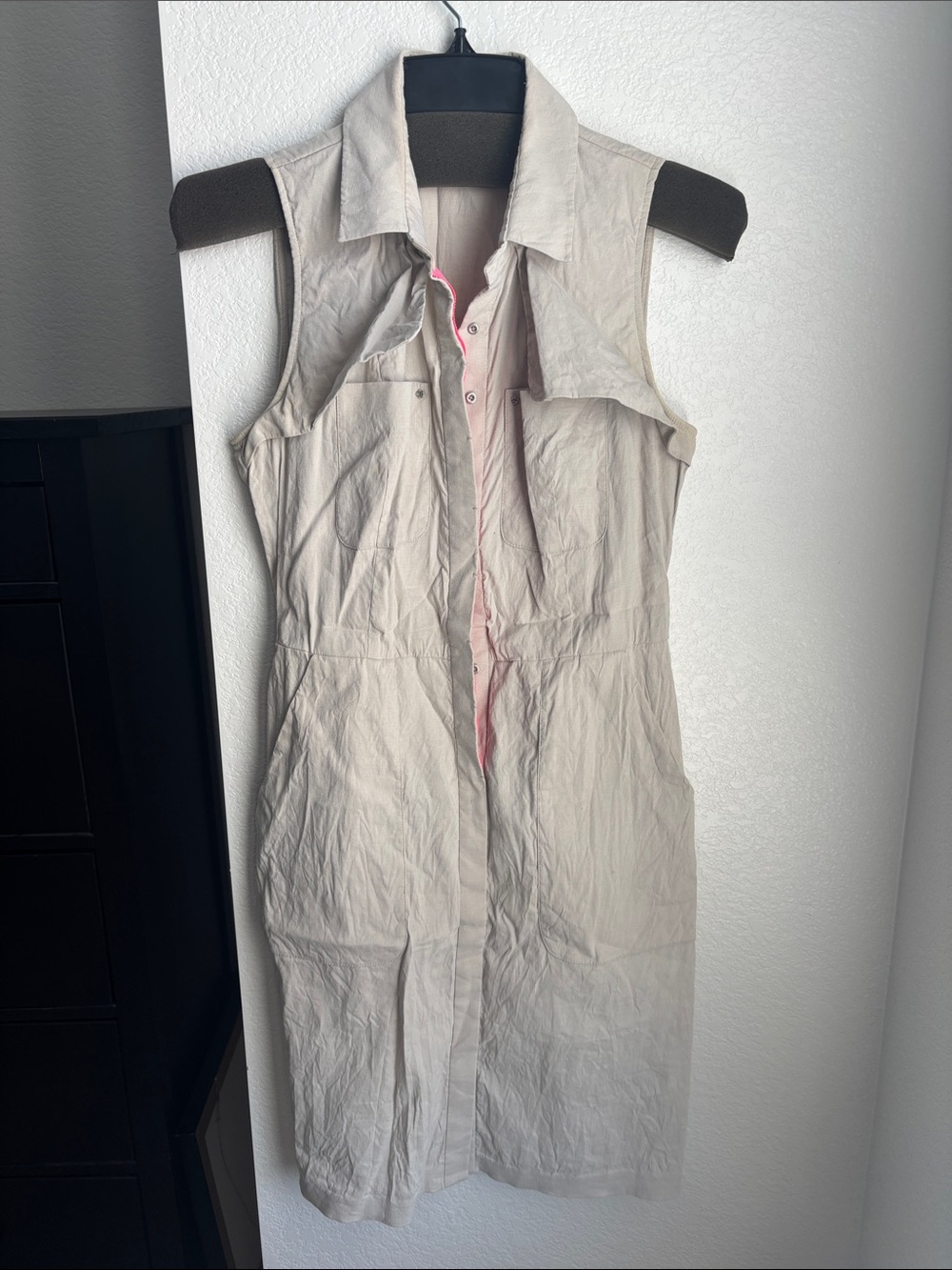 Elie Tahari Neutral Beige Shirt Dress with Pink Trim